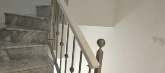 4 bedrooms Townhouse in Los Barrios, Spain No. 166911 17