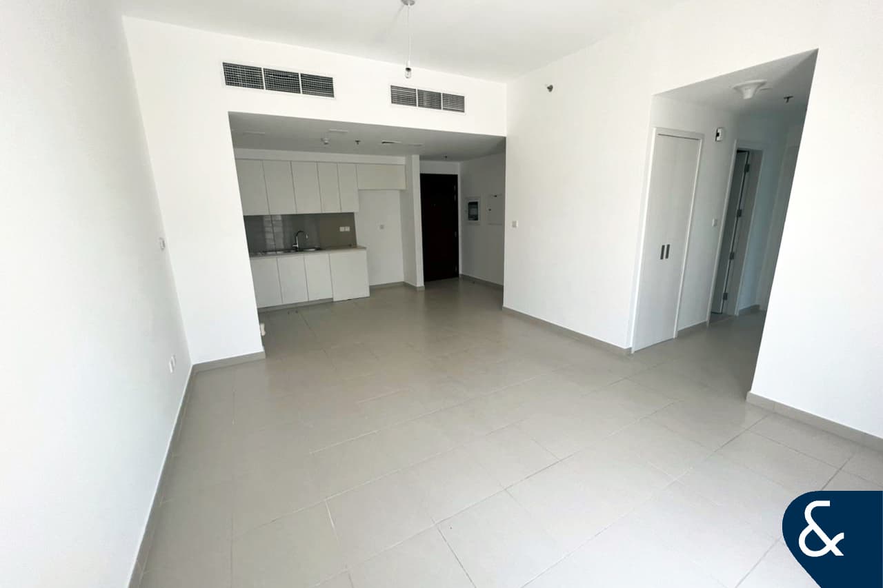 Apartamento T2 em Town Square, UAE N.º 110495