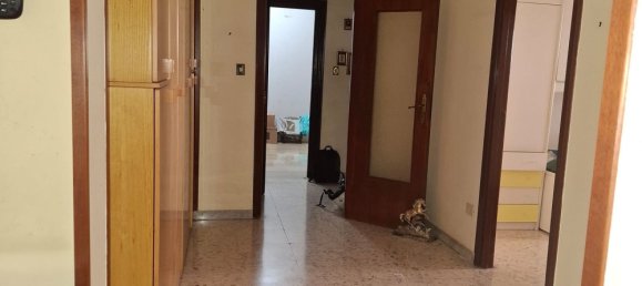 5 bedrooms Apartment in Naples, Italy No. 381715 32