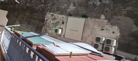 5 bedrooms Apartment in Naples, Italy No. 381715 2