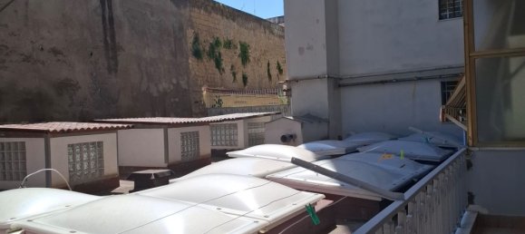 5 bedrooms Apartment in Naples, Italy No. 381715 10