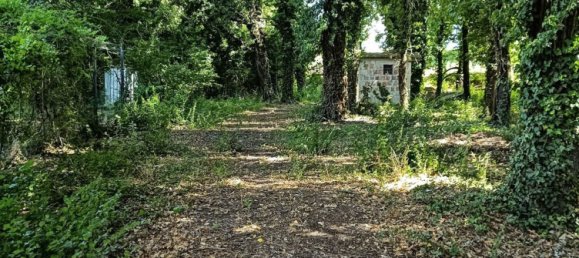  Land in Foligno, Italy No. 370873 3