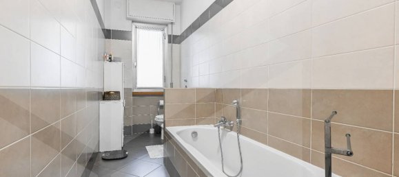 4 rooms Apartment in Milan, Italy No. 241638 19