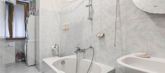 4 rooms Apartment in Milan, Italy No. 241638 37
