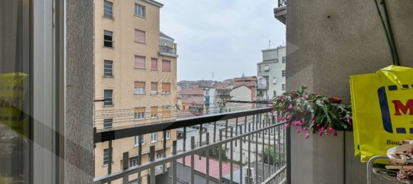 4 rooms Apartment in Milan, Italy No. 241638 27