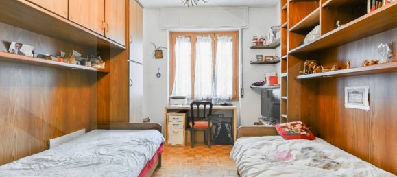 4 rooms Apartment in Milan, Italy No. 241638 11