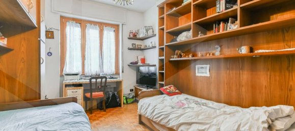 4 rooms Apartment in Milan, Italy No. 241638 9