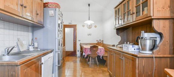4 rooms Apartment in Milan, Italy No. 241638 32