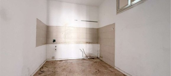 5 rooms Apartment in Syracuse, Italy No. 249867 4