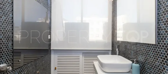 Apartamento de 3 dormitorios en Estepona, Spain No. 182204 6