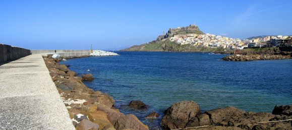 3-salle Appartement à Castelsardo, Italy No. 47111 39