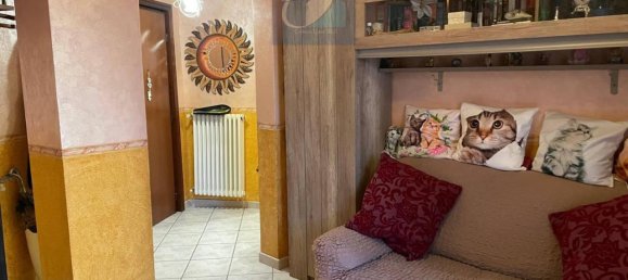 Apartamento de 3 divisões em Monterotondo, Italy N.º 32186 3