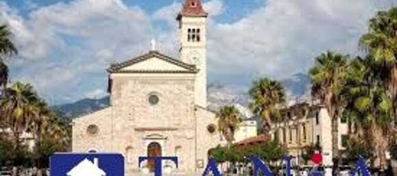 4-Zimmer Haus in Carrara, Italy, Nr. 50904 15