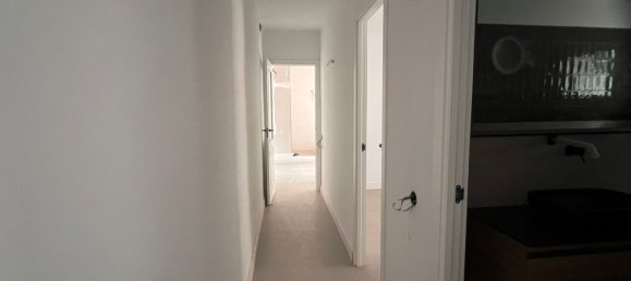 2 غرف نوم شقة في Cornella De Llobregat, Spain رقم 174359 11