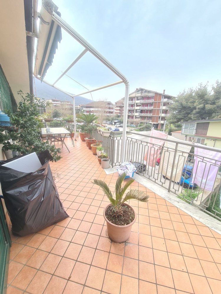 3-salle Penthouse à Somma Vesuviana, Italy No. 8783