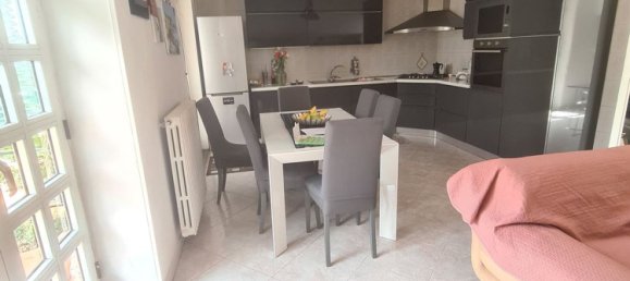 3-salle Penthouse à Somma Vesuviana, Italy No. 8783 4