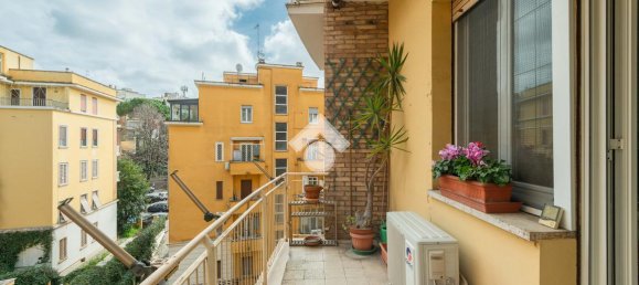 5-salle Appartement à Rome, Italy No. 68890 16