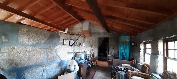 3 bedrooms House in Travancinha, Portugal No. 29459 5