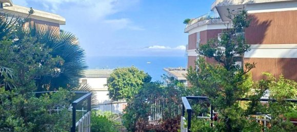 6 rooms Apartment in Naples, Italy No. 27991 13