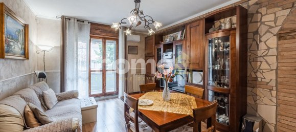 3 bedrooms Apartment in Reggio Emilia, Italy No. 346654 4