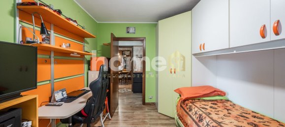 3 bedrooms Apartment in Reggio Emilia, Italy No. 346654 8