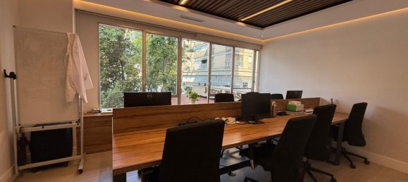 6 bedrooms Apartment in Madrid, Spain No. 134714 17