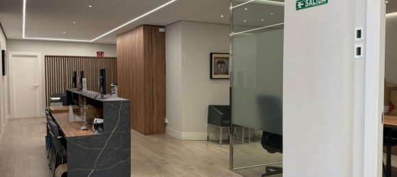 6 bedrooms Apartment in Madrid, Spain No. 134714 15