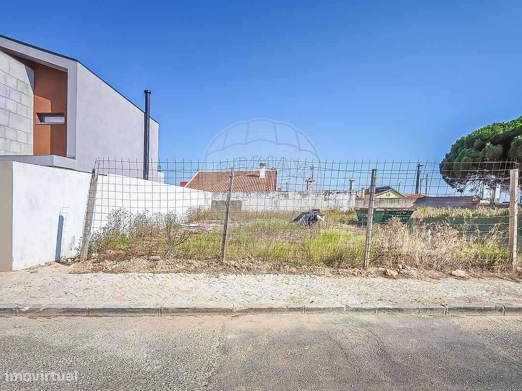 Terreno en Cascais, Portugal 268 m² No. 231553