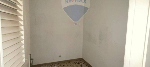 5 rooms Apartment in Augusta, Italy No. 102633 8