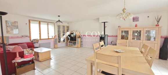 3 bedrooms Villa in Halluin, France No. 84115 3