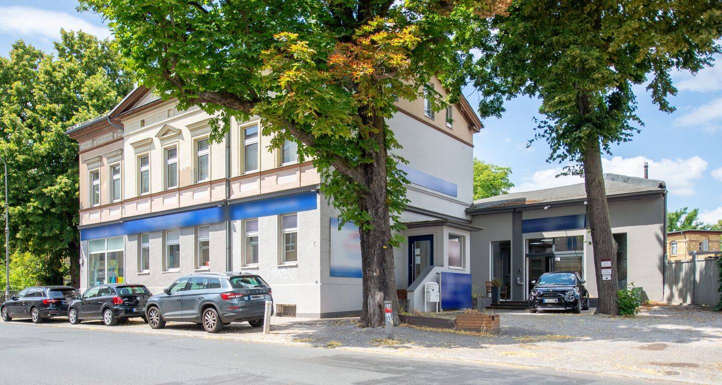 Edificio de 14 habitaciónes en Zehlendorf, Germany No. 249169