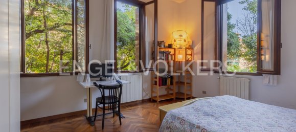 4 bedrooms Apartment in Venice, Italy No. 130976 12
