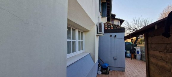 Casa de 4 habitaciónes en Pordenone, Italy No. 40808 16