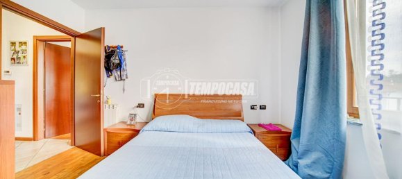 3 rooms Apartment in Vergiate, Italy No. 143310 11