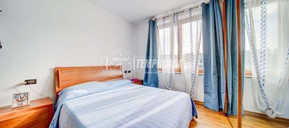 3 rooms Apartment in Vergiate, Italy No. 143310 8