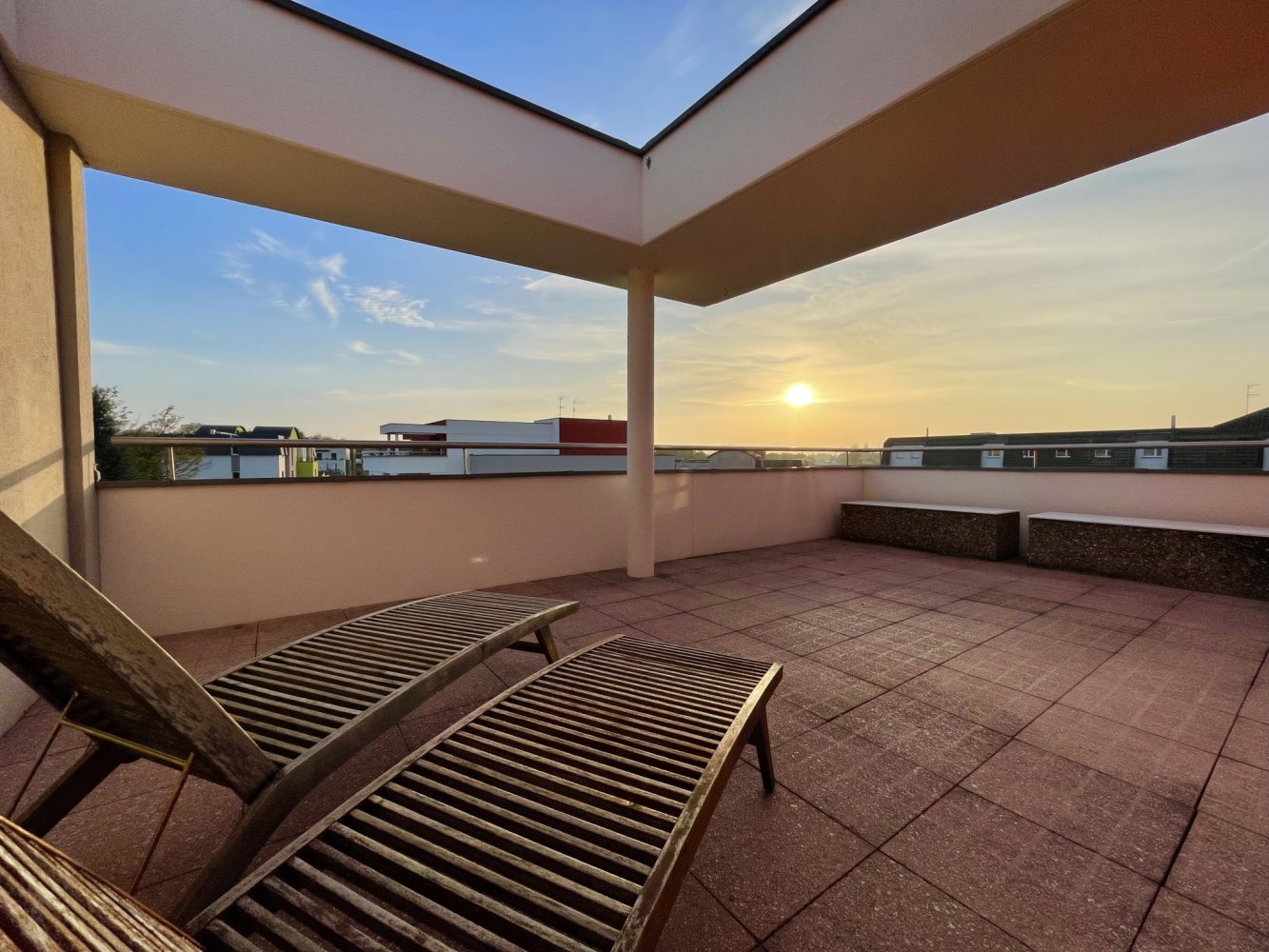 3 chambres Duplex à Illkirch-Graffenstaden, France No. 209658