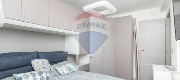 Apartamento de 1 dormitorio en Genoa, Italy No. 352696 13