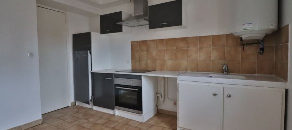 Apartamento de 2 dormitorios en Troyes, France No. 272070 5
