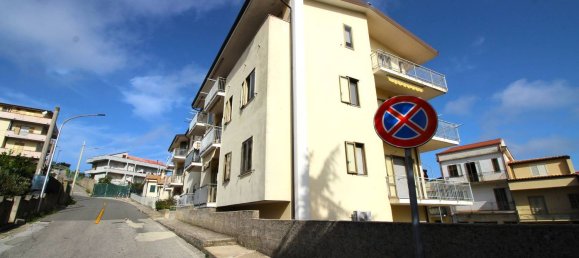 3 rooms Apartment in Gasperina, Italy No. 283284 16