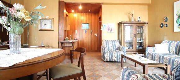 3 rooms Apartment in Gasperina, Italy No. 283284 2