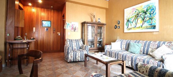 3 rooms Apartment in Gasperina, Italy No. 283284 3