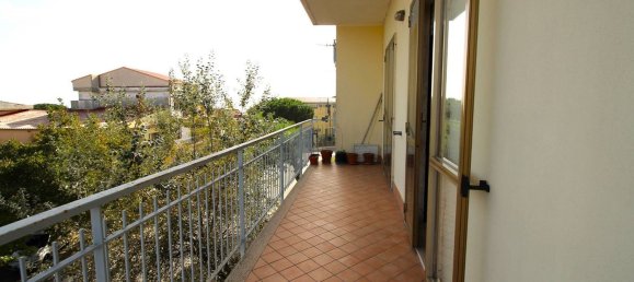 3 rooms Apartment in Gasperina, Italy No. 283284 14