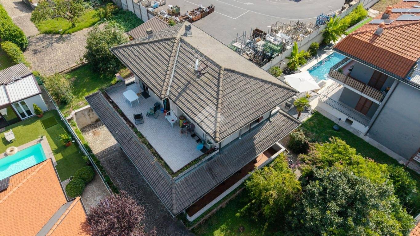 4 chambres Villa à Treviglio, Italy No. 285514