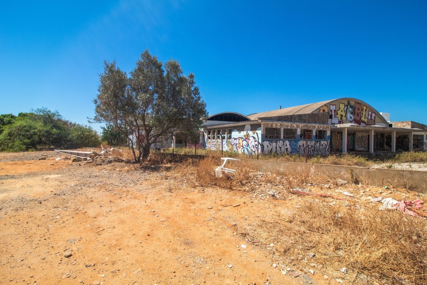  Land in Quelfes, Portugal No. 108729