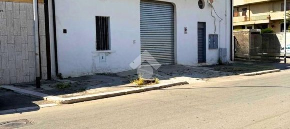 Entrepôt à San Severo, Italy 348m² No. 277490 14