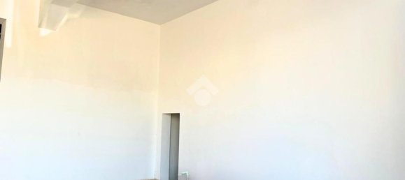 Entrepôt à San Severo, Italy 348m² No. 277490 6