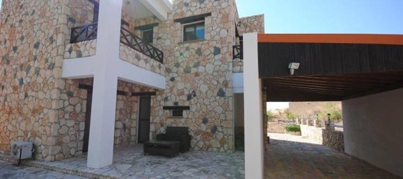 3 dormitorios villa en venta en Polis, Paphos, Cyprus № 10527 2