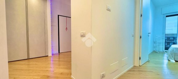 4-Zimmer Wohnung in Bari, Italy, Nr. 39607 38