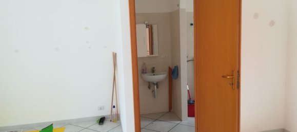 45m² Commercial property in Motta Sant'Anastasia, Italy No. 251201 7