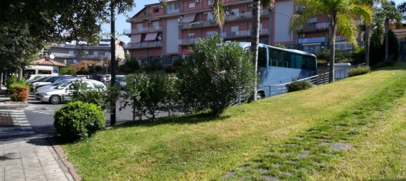45m² Commercial property in Motta Sant'Anastasia, Italy No. 251201 18